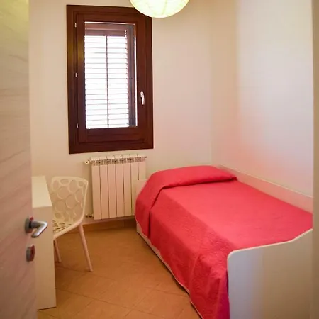 Dimore Damare Baia Cornino Feriehus